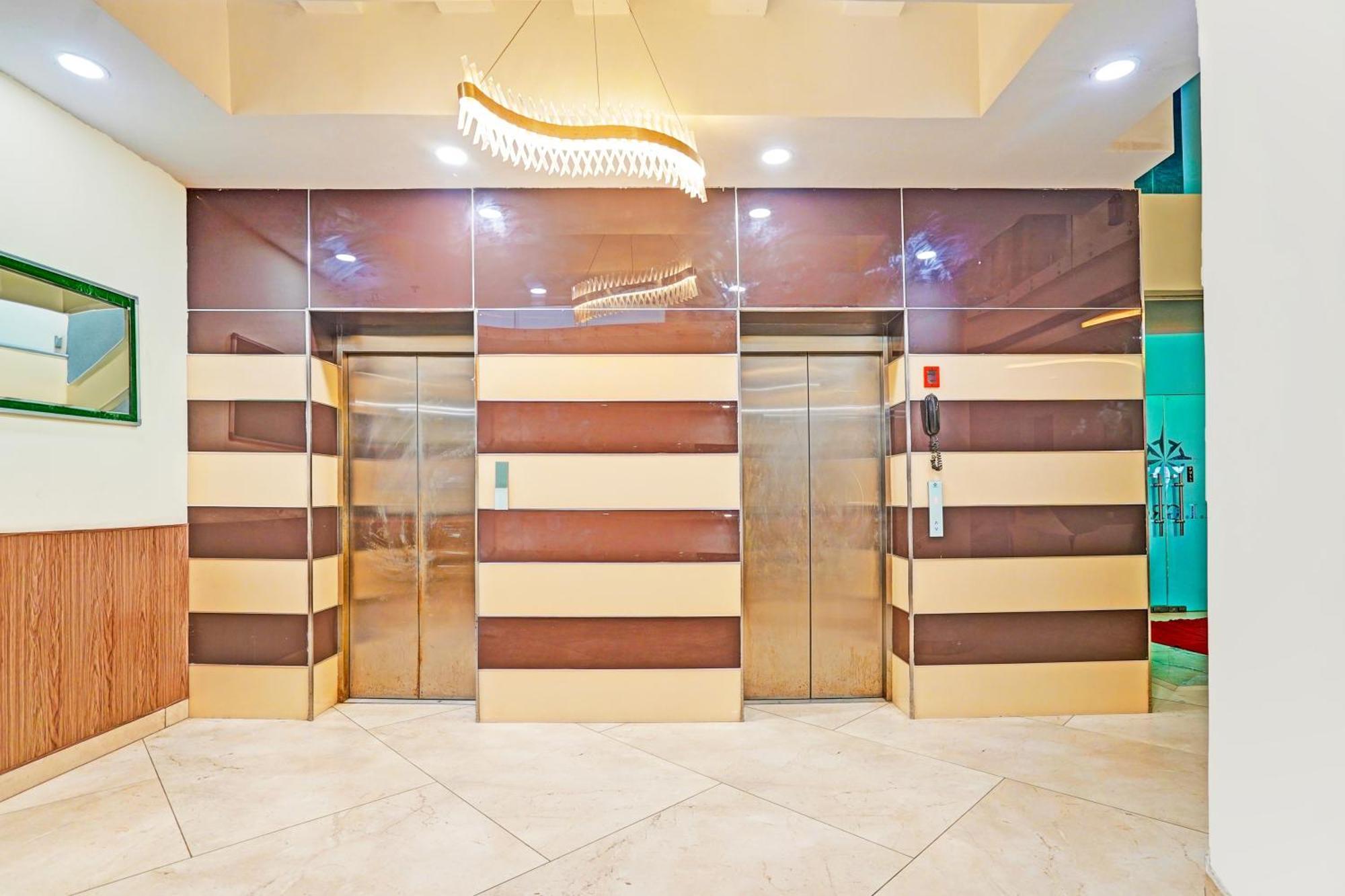 Palette Gomti Nagar Near Ekana Stadium Formerly Gusto Club لاكناو المظهر الخارجي الصورة